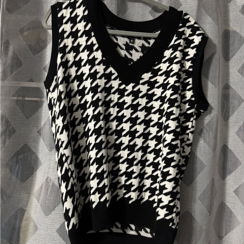 Boohoo sweater vest